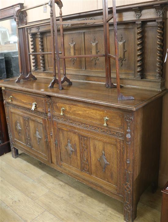 A 1920s oak sideboard, W.181cm